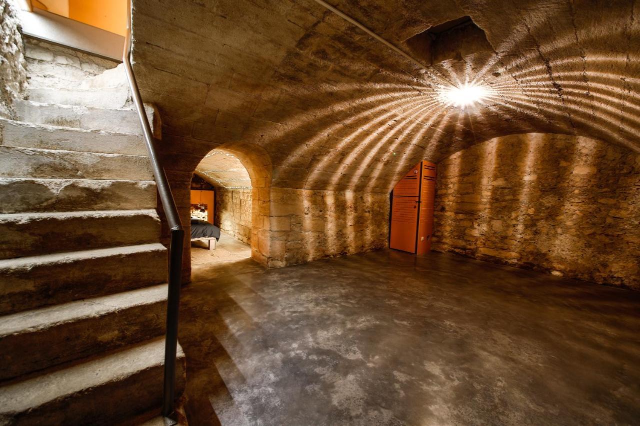 Le Logis Des Papes Apartment อาวีญง ภายนอก รูปภาพ