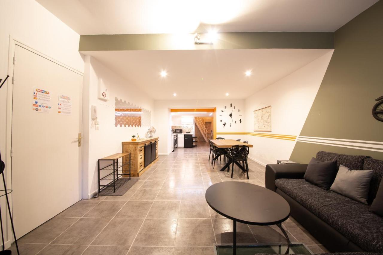 Le Logis Des Papes Apartment อาวีญง ภายนอก รูปภาพ